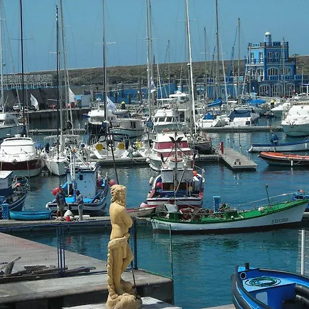 Barco Tomeu Marina Del Sur Galletas Båthotell